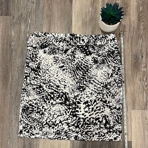 Black & White Print Calvin Klein Skirt 18W